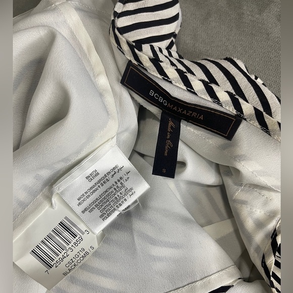 BCBG Maxazria Blouse - Picture 7 of 7